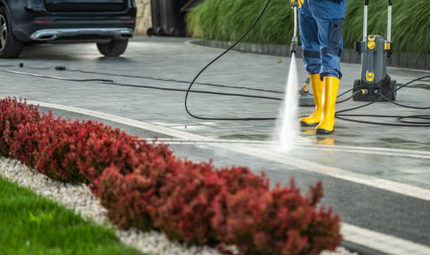 Why Choose Our Certified Pressure Washing Experts for Your Project Needs in Jennings, MO?
